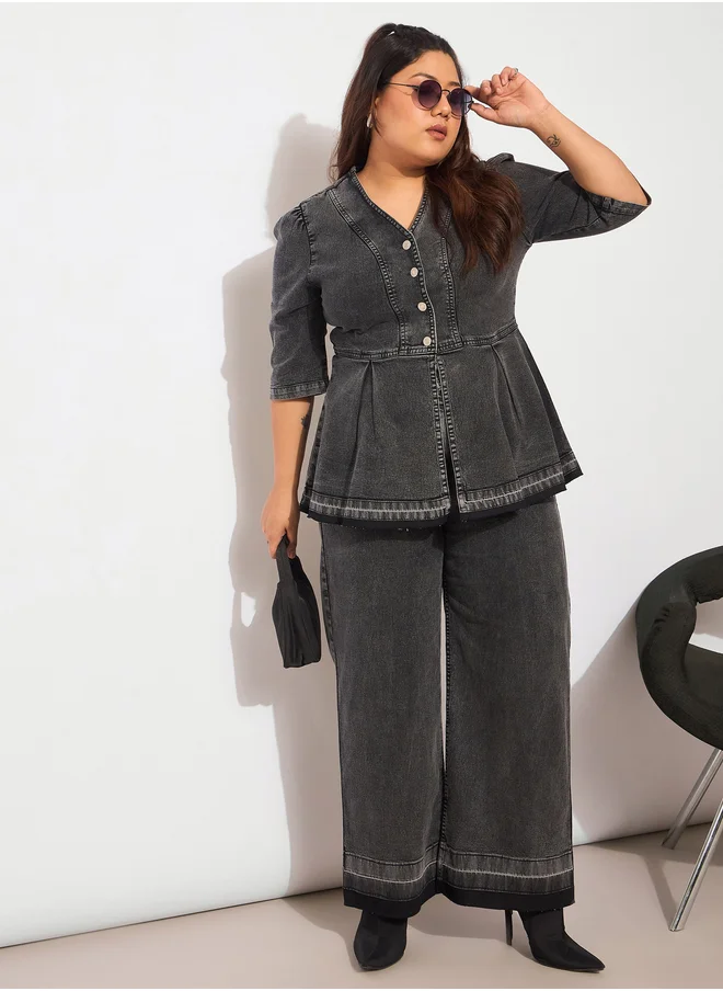 ساسافراس Plus Size Plain Denim Metal Button Peplum Top and Jeans Co-Ords