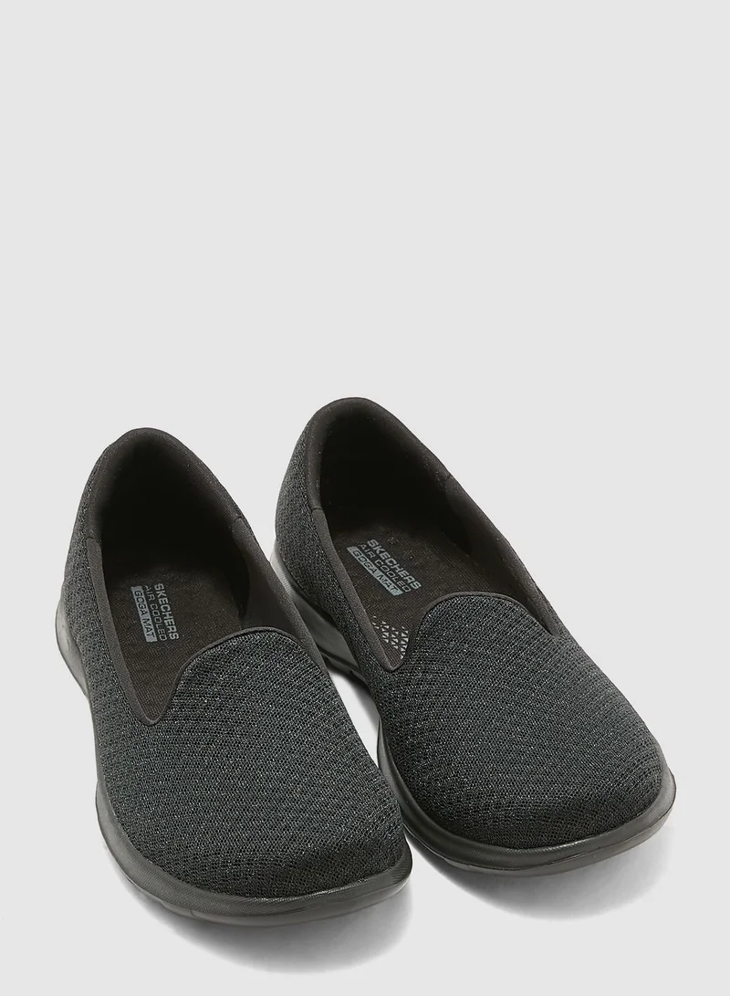 SKECHERS Go Walk Lite