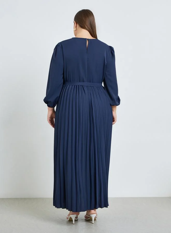 Styli navy blue Plus Size Navy Blue Pleated Maxi Dress with Belt for Women | Best Price UAE