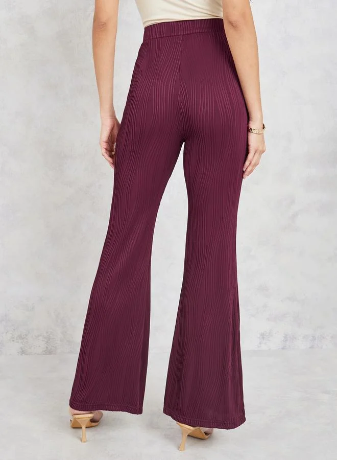 ستايلي Textured Flared Leggings