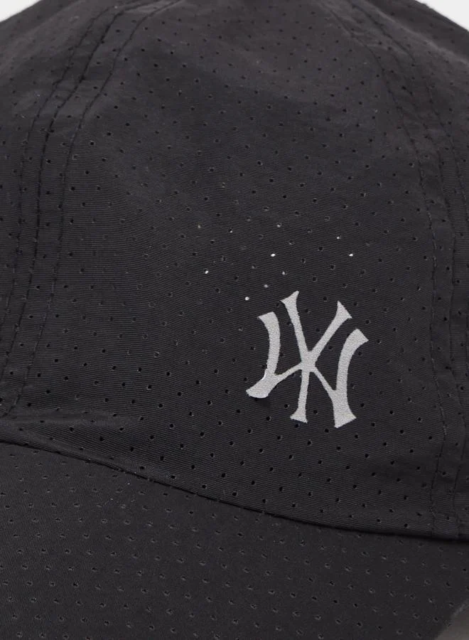 ستايلي Black Letter Printed Baseball Cap
