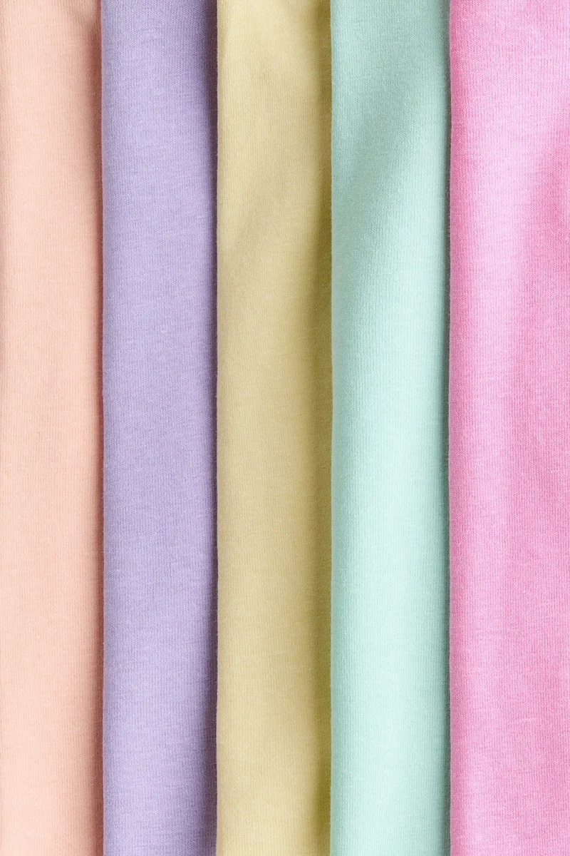 اتش اند ام شورت رياضي ضيق من القطن - عبوة من 5 قطع