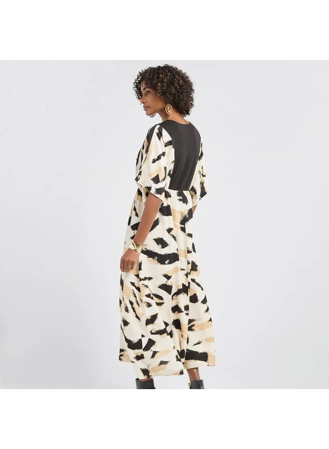 Splash FAV Printed V-neck Midi Dress with Short Sleeves