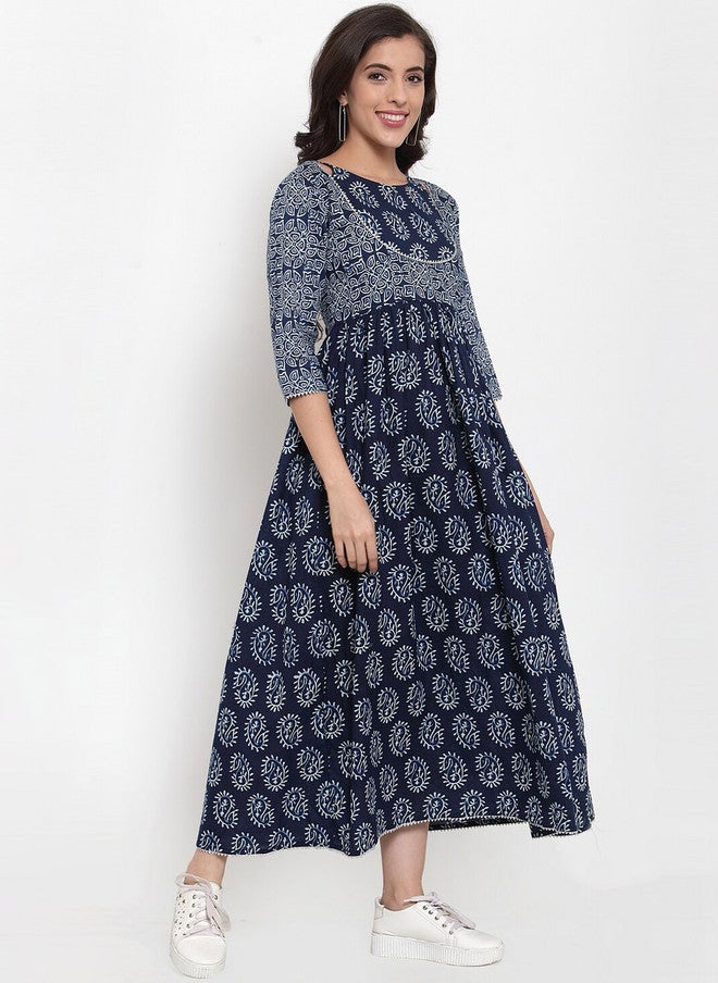 Indibelle Women's Blue Printed Fit and Flare Midi Dress - Image 3