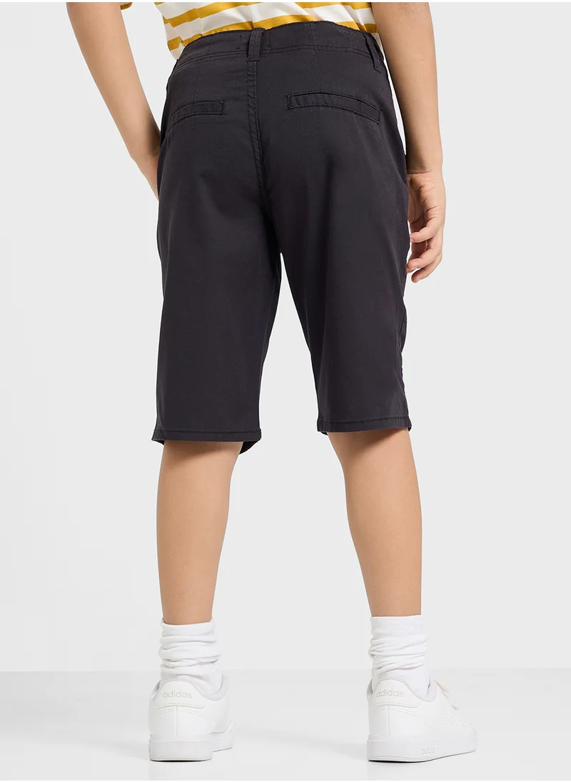 ريبلز مع نمشي BOYS CHINOS SHORT