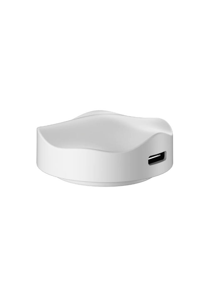 Scyrox Scyrox V8 Wireless Mouse is lightweight, low-latency, and comfortable for your laptop. It features exceptional performance that takes your gaming experience to a new level. It comes with an 8K dongle that lets you easily enjoy an amazing 8000Hz polling rate. You can count on fast and accurate responses during intense gaming sessions. Color: White  - Image 3