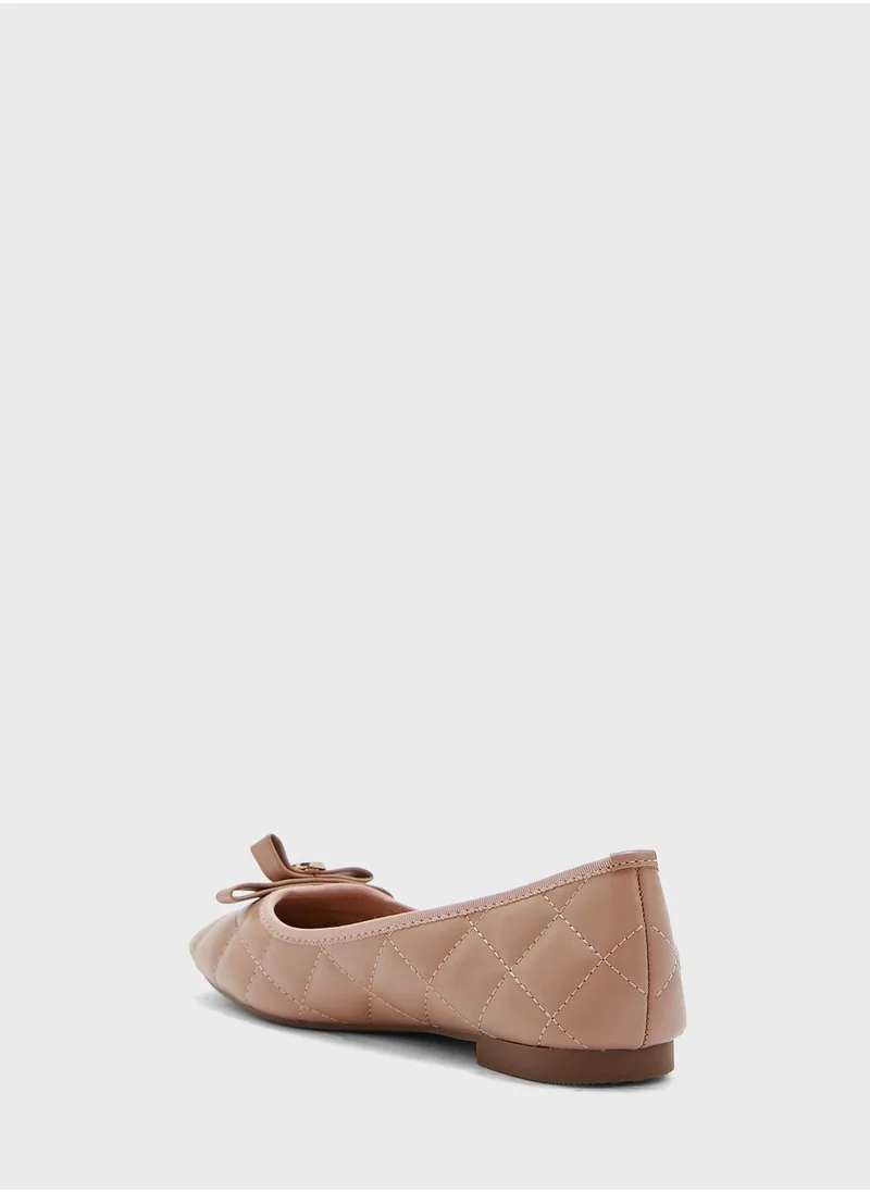 ناين ويست Pointed Toe Flat Moccasins