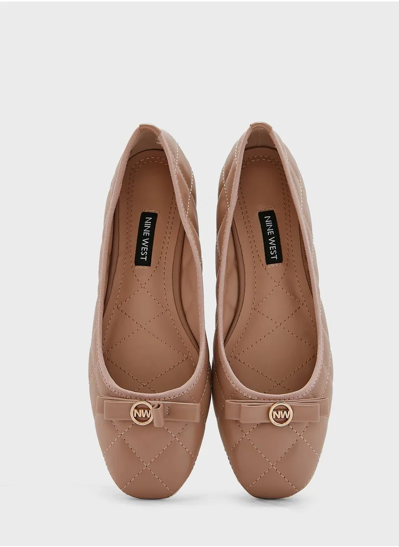 ناين ويست Pointed Toe Flat Moccasins