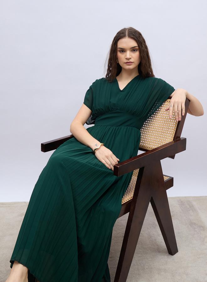 فستان ماكسي بأكمام طويلة مكشكشة وخصر مطاطي