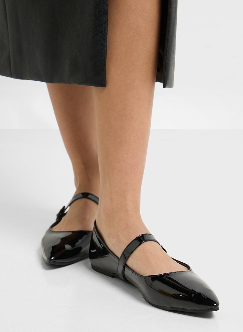 Savannah Collection Classic Pointed Mary Jane Flat  - Image 5