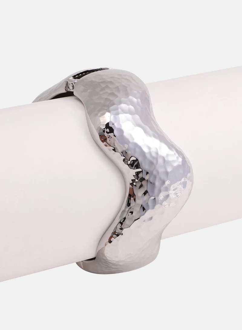 SOHI Dented-Wave Bangle Artificial Bracelet Jewellery