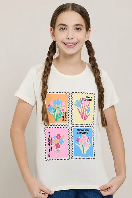 أر أند بي Printed T-Shirt with Crew Neck and Short Sleeves