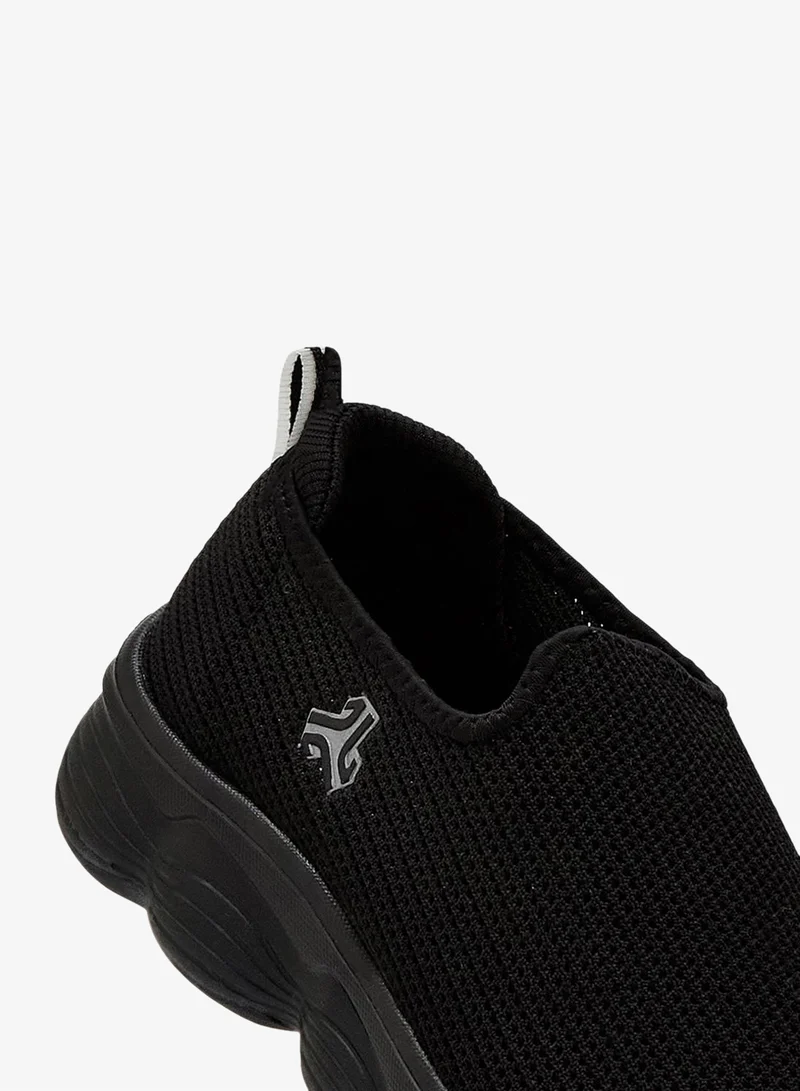 Campus STRIVE Men Strive Memory Tech Lite Slip-On Walking Shoes-Black for Men | Best Price UAE