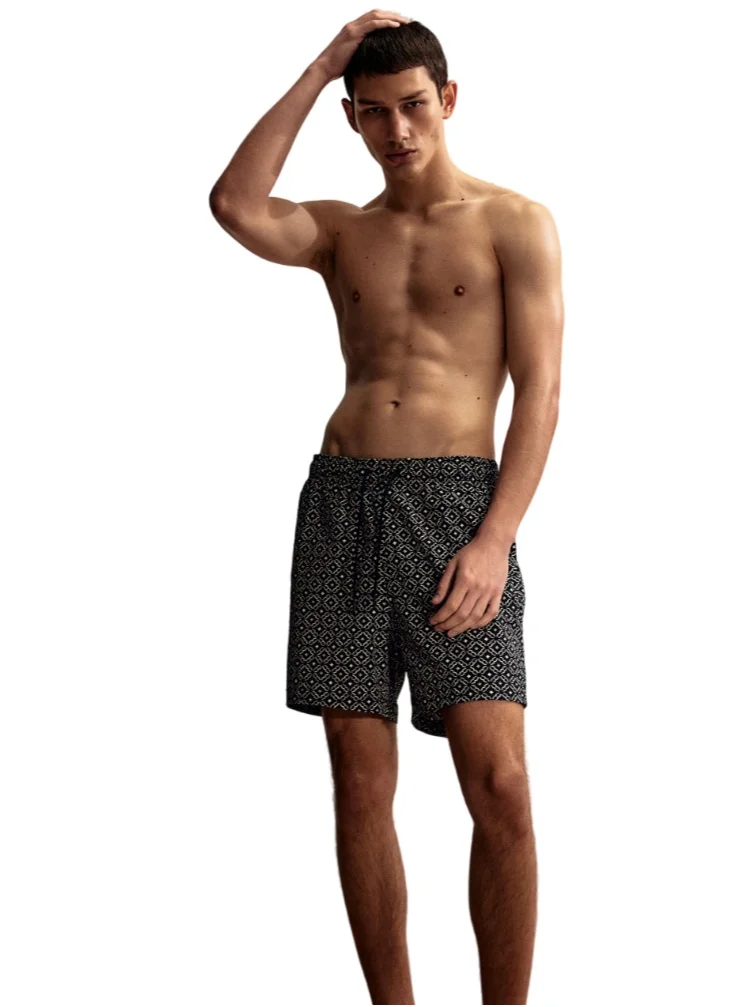 اتش اند ام Straight Fit Swim Shorts