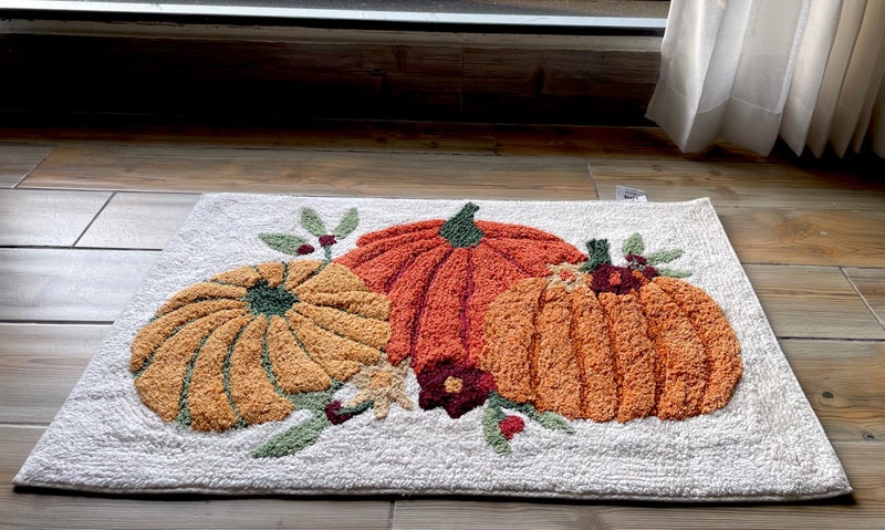 KEMA Soft 100% Cotton Halloween Pumpkin-Style Regular Use Rectangular Spa Mat Rug Plush Water Absorbent  Decorative Border - for Bathroom Vanity  Bathtub/Shower - Machine Washable - 1 Pack - Image 2