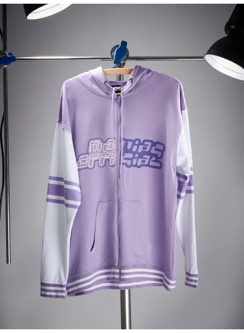 مانياك سويت شيرت رجالي بسحاب كامل وياقة بغطاء رأس مطبوع باللونين اللافندر والأبيض بقصة ضيقة