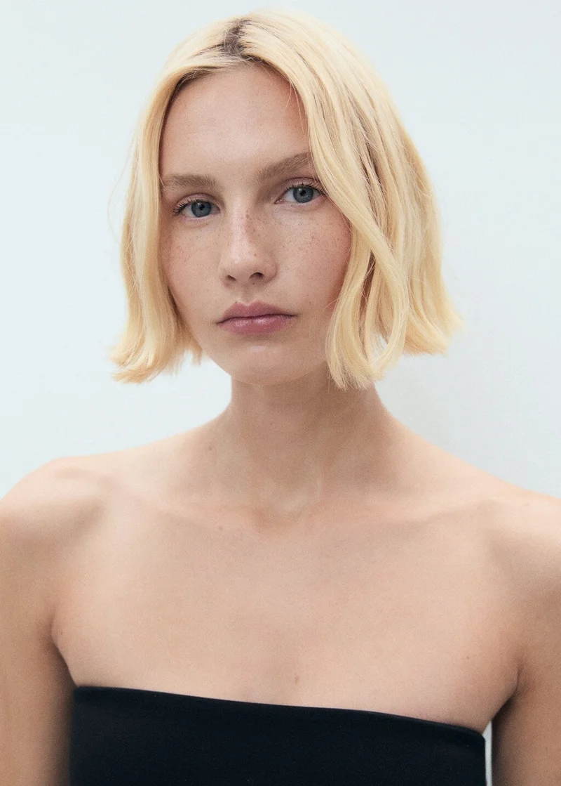 مانجو بلوزة بدون حمالات بكسرات