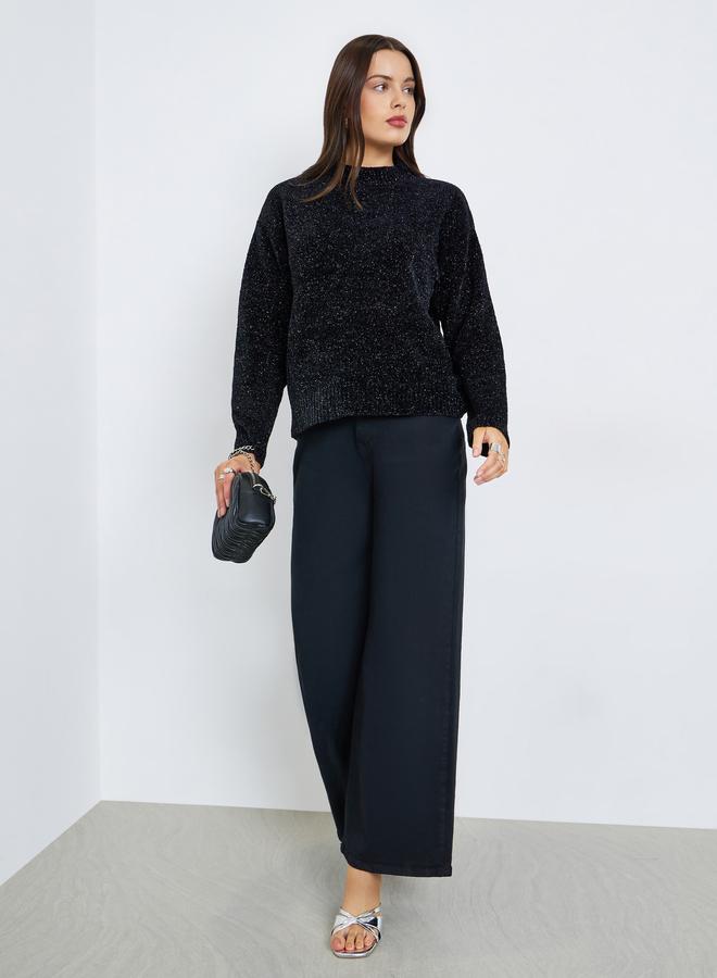 ستايلي سويتر بقصة عادية وخيوط يارن لوريكس - Image 2