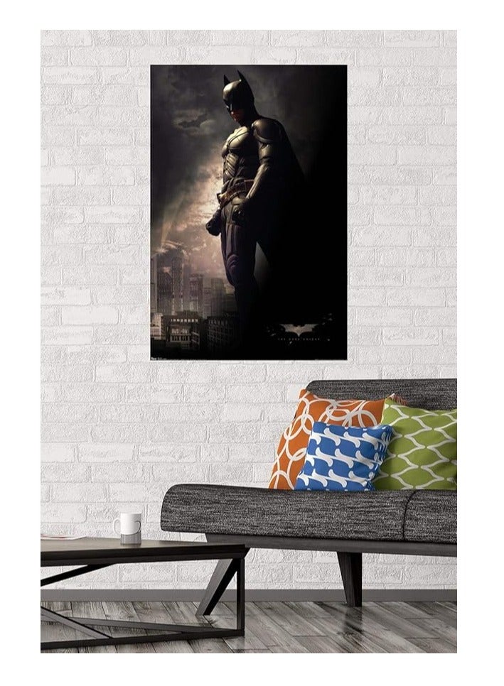 مؤسسة فكرة اليوم فيلم Today Idea DC Comics - The Dark Knight - ملصق حائط باتمان في الظلال، 22.375 بوصة × 34 بوصة، إصدار ممتاز غير مؤطر - Image 2