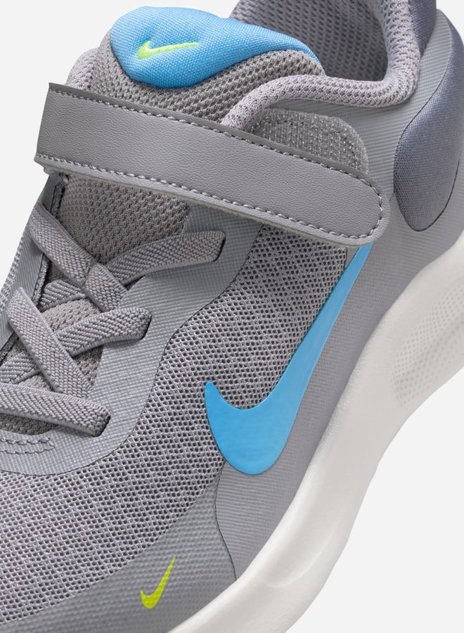 Nike Revolution 7 Shoes - Image 5