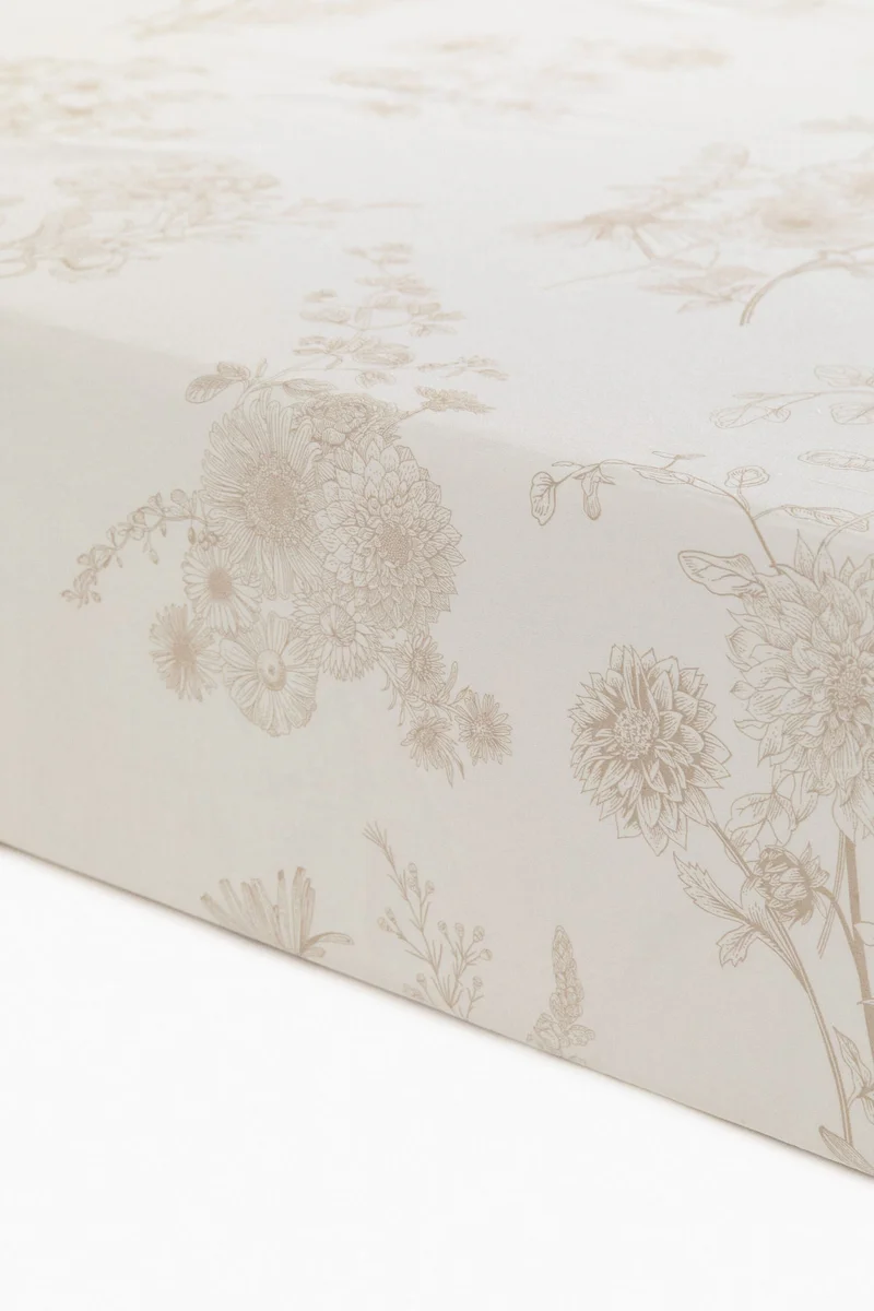 H&M Patterned satin fitted sheet