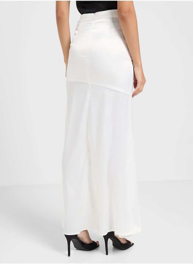 ELLA Satin Skirt With Slit  - Image 3