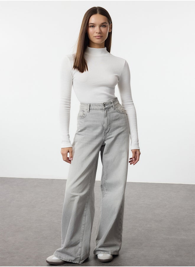 trendyol - Ecru Fitted/Fits the Body Stand Collar Long Sleeve Ribbed Stretch Knitted Medium Blouse TWOAW21BZ0423 - Image 1