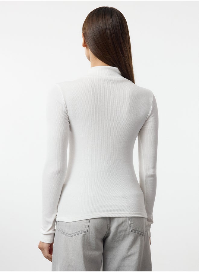 trendyol - Ecru Fitted/Fits the Body Stand Collar Long Sleeve Ribbed Stretch Knitted Medium Blouse TWOAW21BZ0423 - Image 1