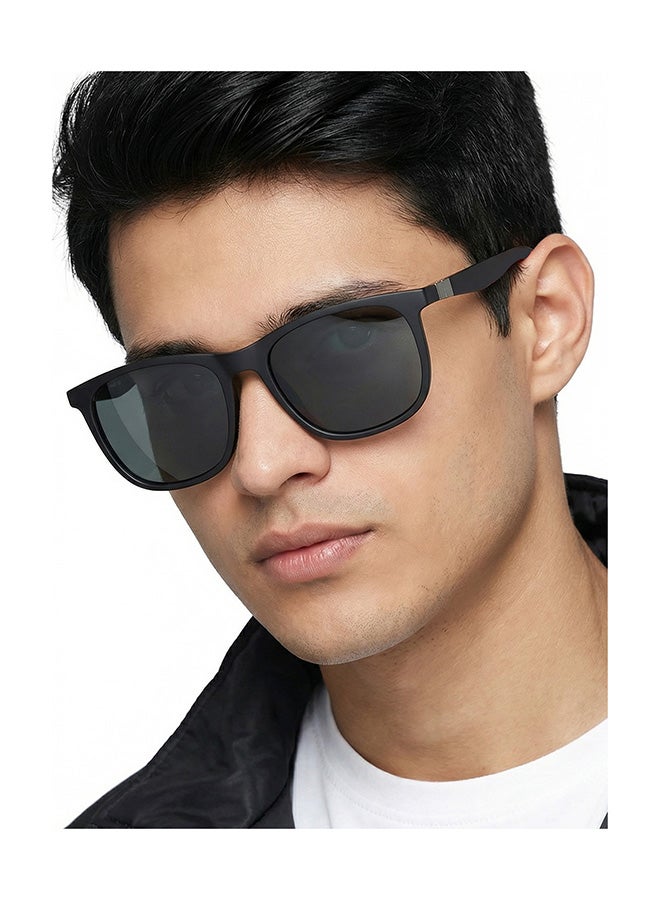 VINCENT CHASE Unisex Air Full Rim Wayfarer Frame Polarized & UV Protected Sunglasses LA S13163 - 54mm - Black - Image 3