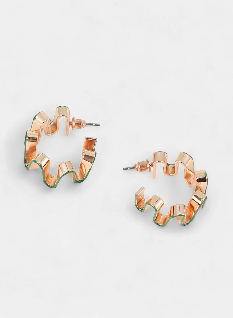 Sohi  Women The Enamel-Coil Hoop Earrings | Shamrock Green & Rose  Colour | One-Size | Metallic Alloy Material | Push Back Closure | Earrings For Casual & Evening Wear for Women | Best Price UAE