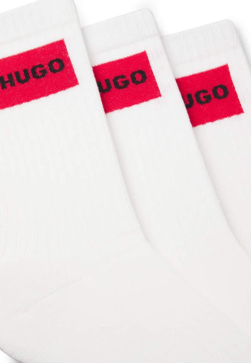 HUGO Three-pack of short socks with red logo labels