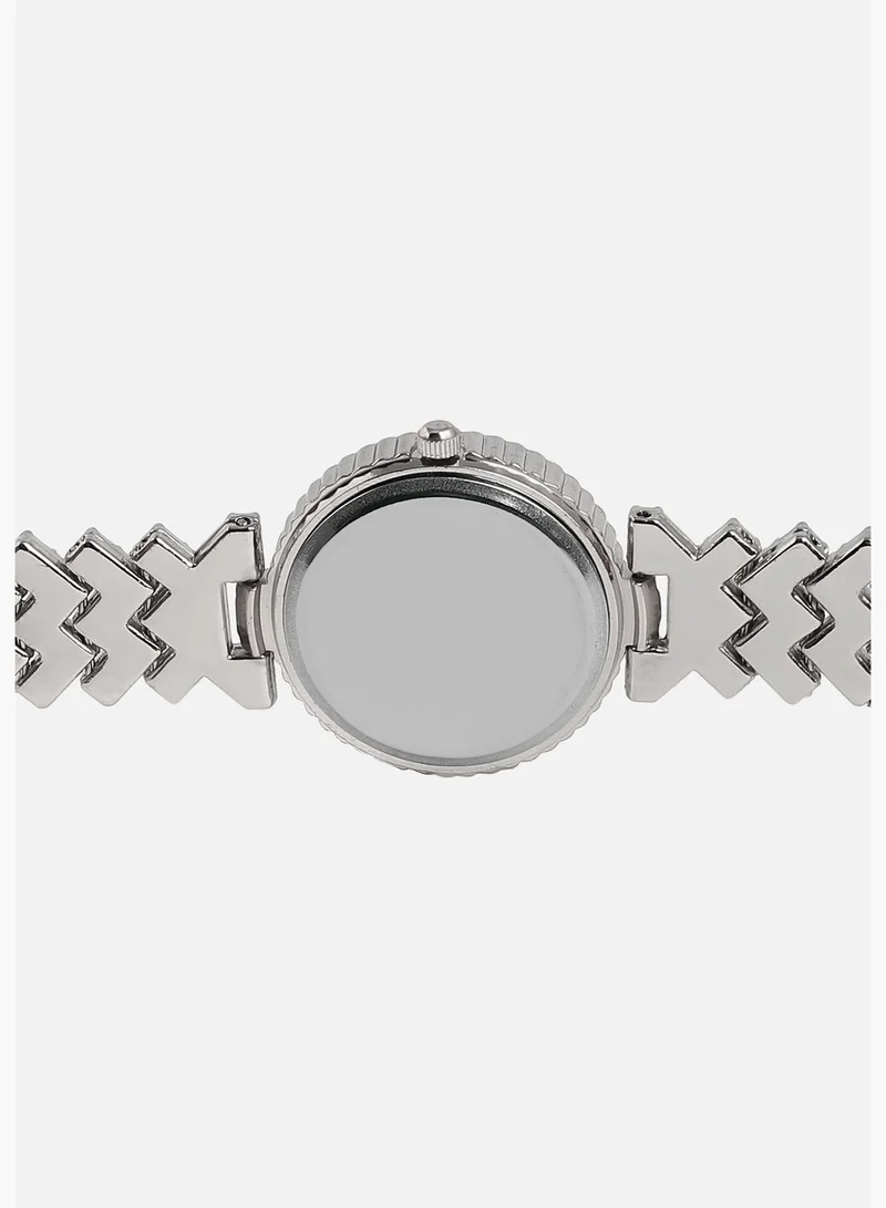 Haute Sauce Stainless Steel Strap Casual Round Analog Watch For Women