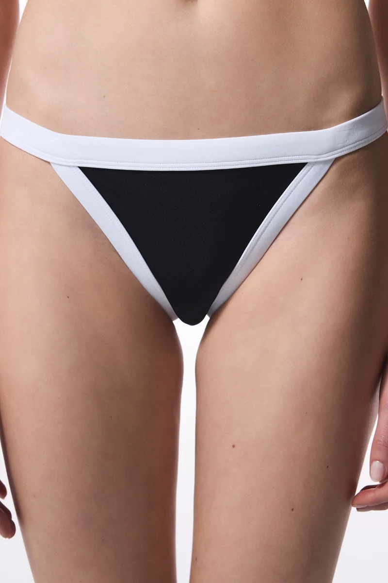 بنتي PENTI Gina Extra Super Low Waist Bikini Bottom