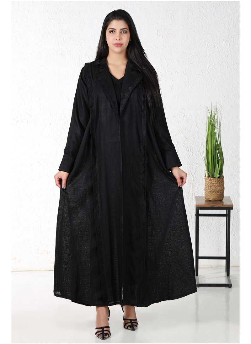 Black abaya with embroidery and a turn-down collar - pzsku/ZD9749905D8E53853B026Z/45/_/1707917008/e57a4fc4-473c-4e87-b76e-56fb29c4bbad