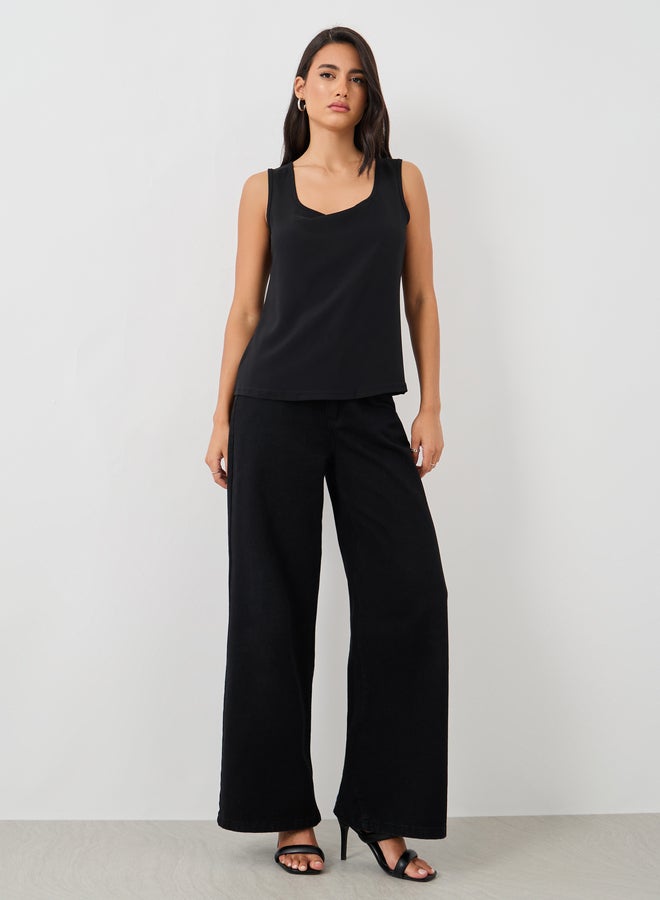 Styli Styli Solid Scoop Neck Sleeveless Top  - Image 2
