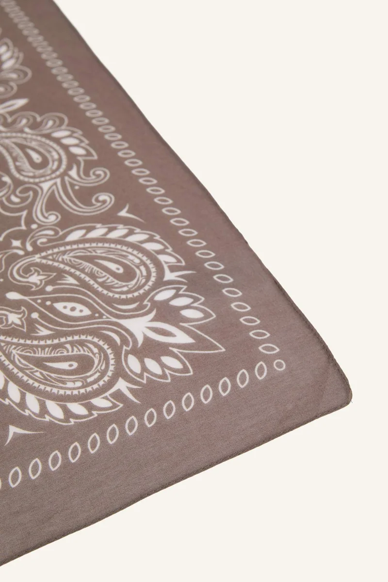 Defacto  Man Printed Shawl for Men | Best Price UAE