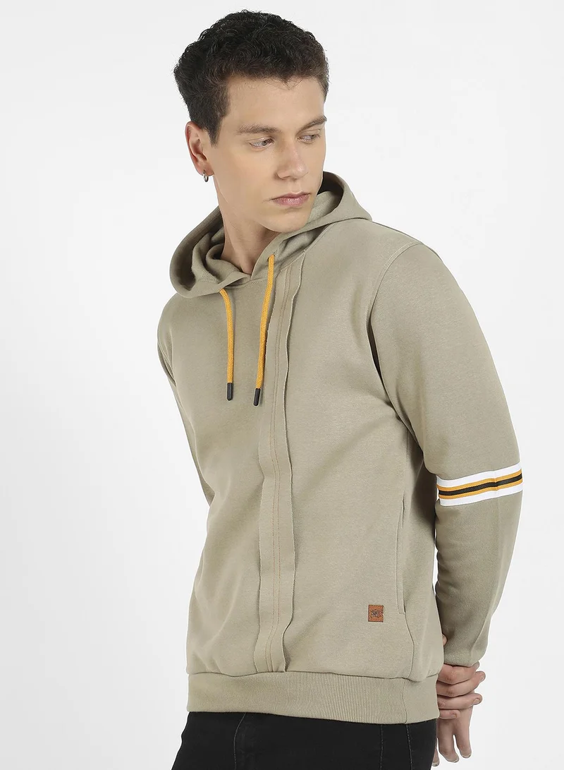 Campus Sutra Men's Light Olive Panel-Sew Pullover Hoodie
