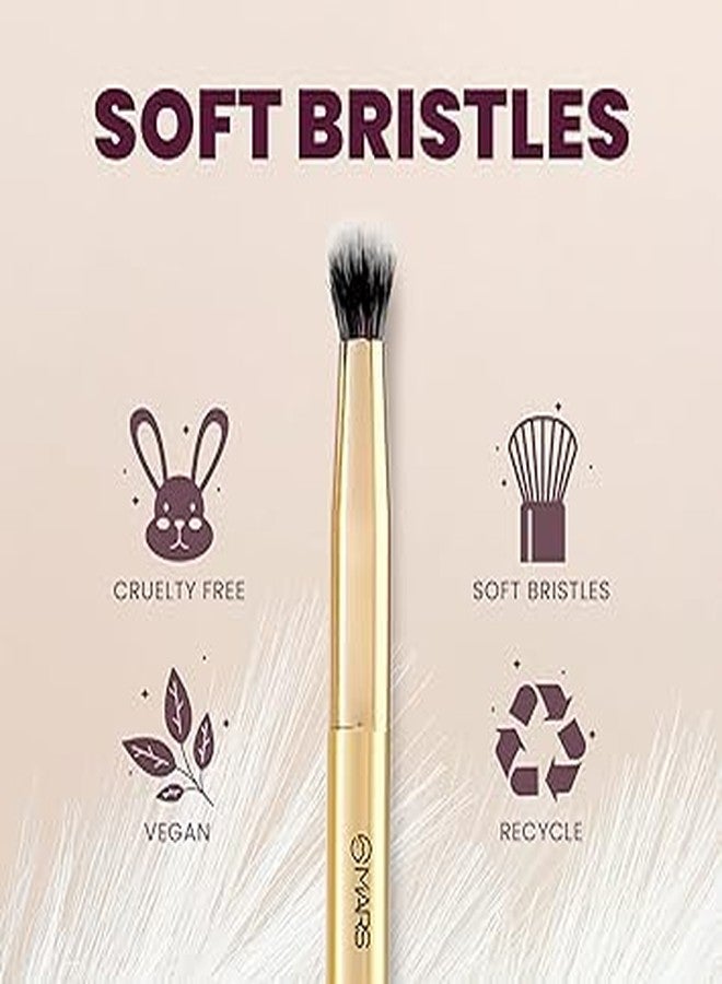 Alku Artist's Arsenal Professional Small Blending Eyeshadow Makeup Brush | Feather Soft Touch | Precise Synthetic Bristle | Perfect for Eyeshadow | Luxe Packaging Makeup Brush (Golden) - Image 3