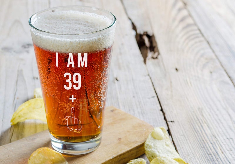 Gelid 39 + One Middle Finger 40th Birthday Gifts for Men Women Beer Glass – Funny 40 Year Old Presents - 16 oz Pint Party Decorations Supplies - Craft Beers Gift Ideas for Dad Mom Husband Wife 40 th - Image 3