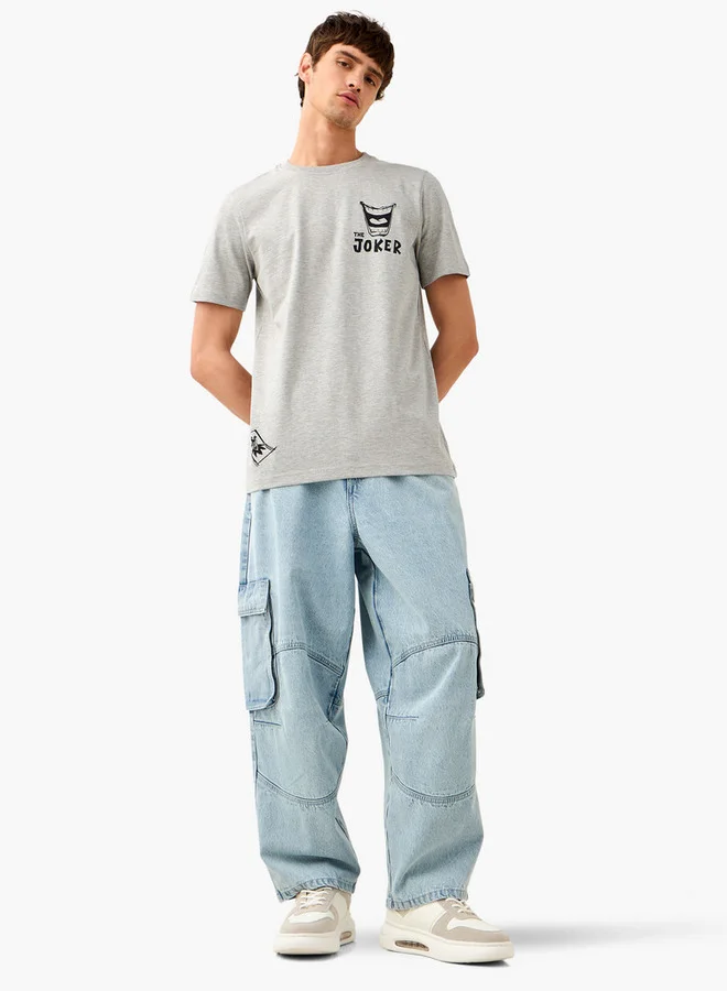 سبلاش فيڤ تيشيرت بياقة دائرية بطبعة الجوكر