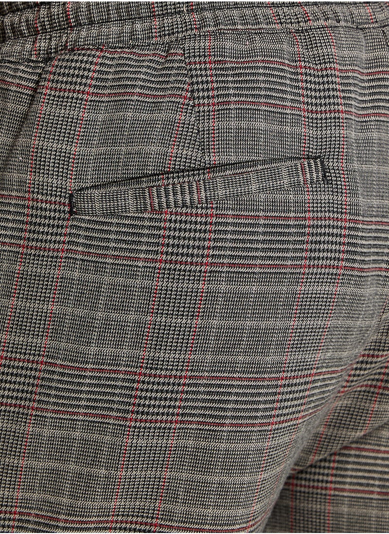 BRAVE SOUL Checked Pants  - Image 4