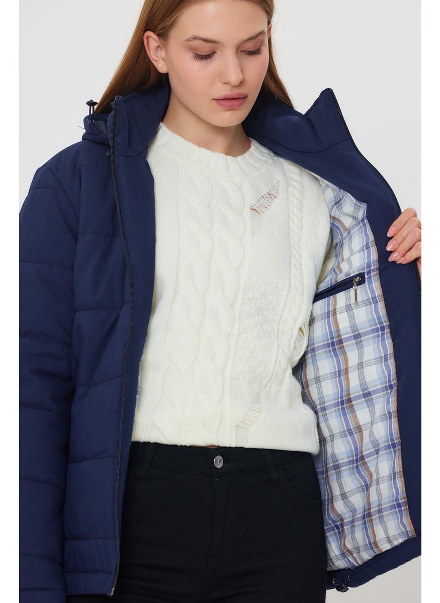 Alexandergardi Alexandergardı Hooded Quilted Coat (E23-62600)  - Image 3