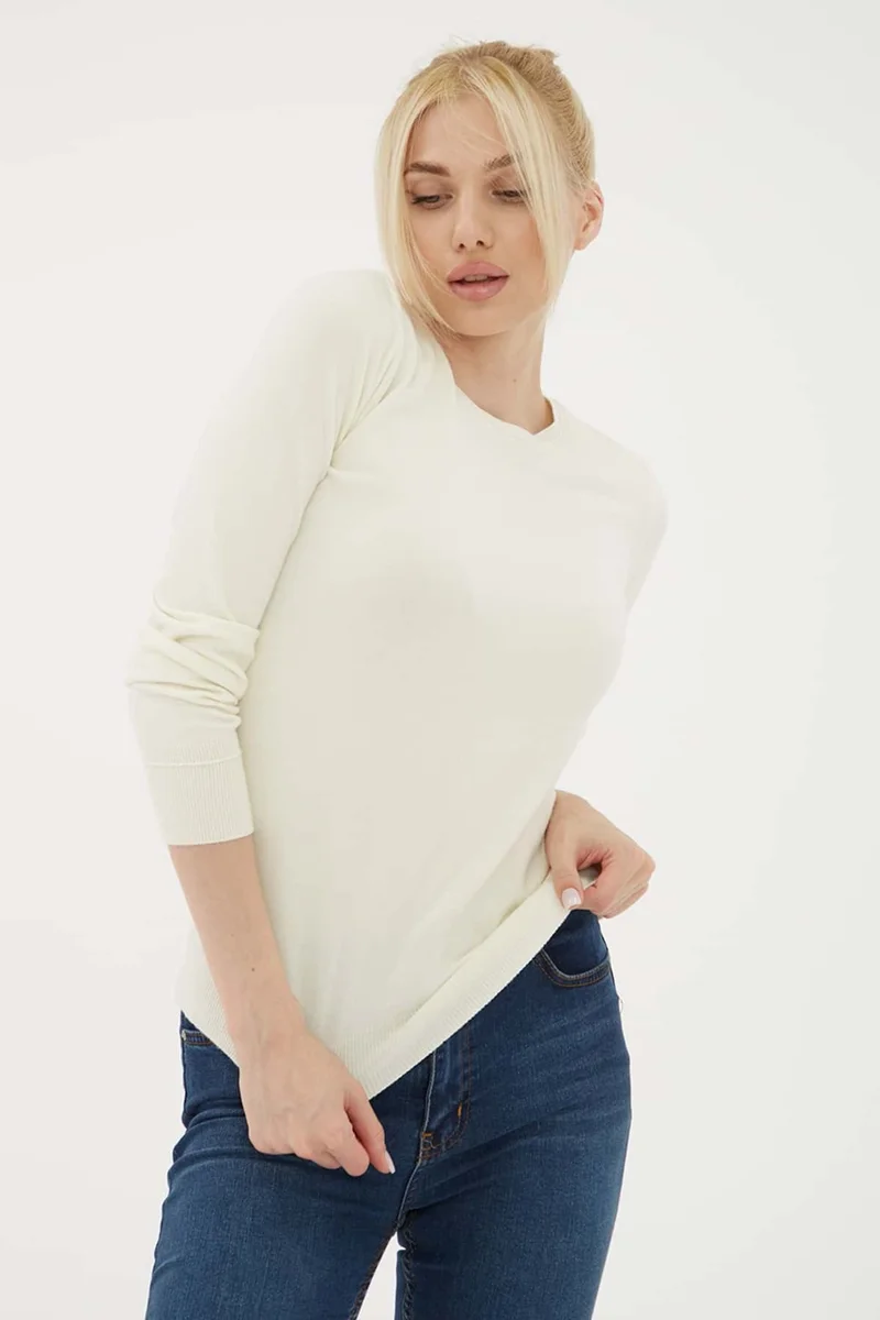 فاشن فريندز Standard Fit Crew Neck Knitwear Sweater Women's Sweater 24K0777K1