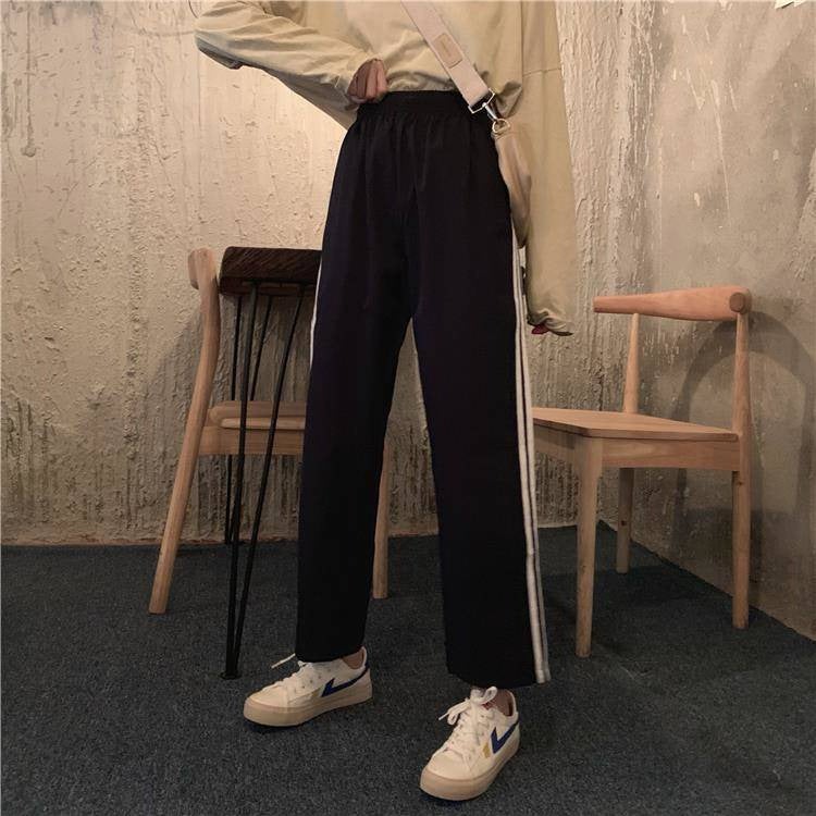 261-1 fleece-lined Thickened Casual Pants Wide Leg Pants Fall/Winter Korean Student Loose Sports Pants Three Bar Pants Black  - Image 4