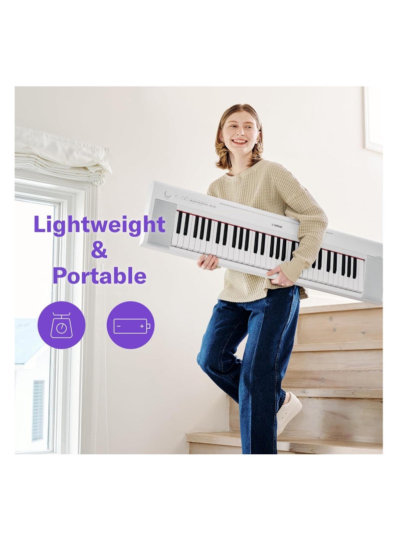YAMAHA - بيانو ياماها بياجيرو الرقمي المحمول للغاية بـ 61 مفتاحًا، أسود (NP15WH) - Image 1