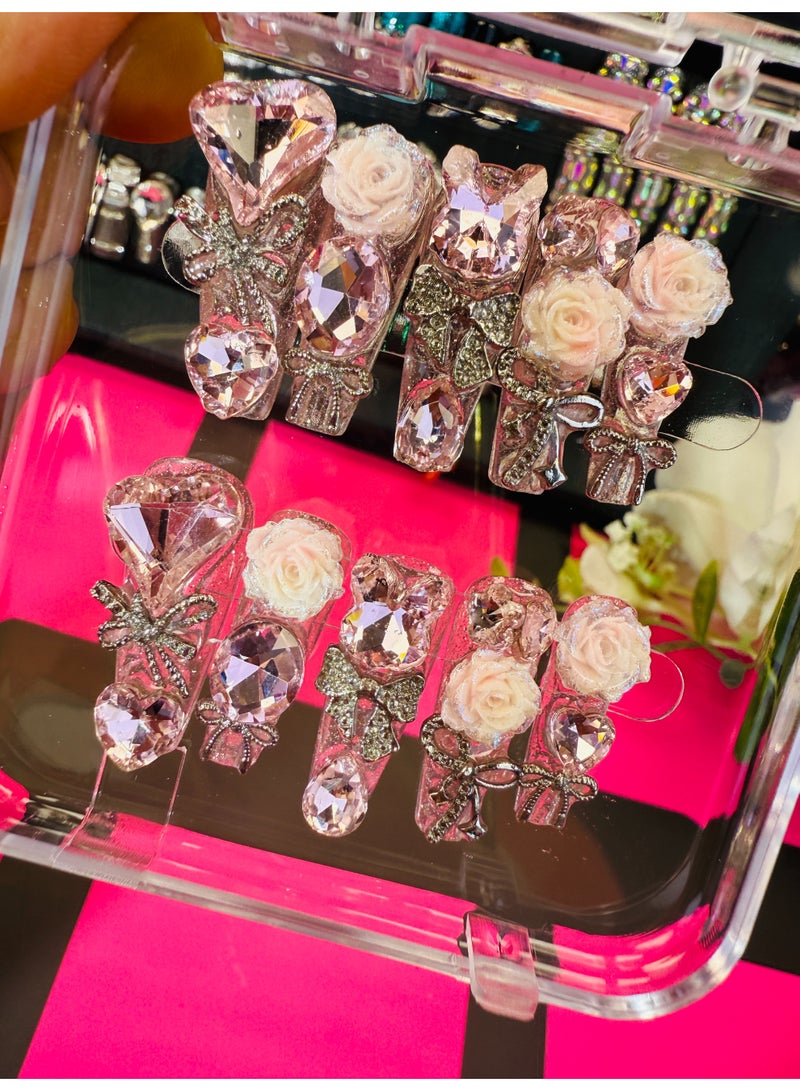 Handcrafted, luxurious pink camellia heart-shaped patch from Jia Heavy Industry, item number x311, medium to long - Image 2