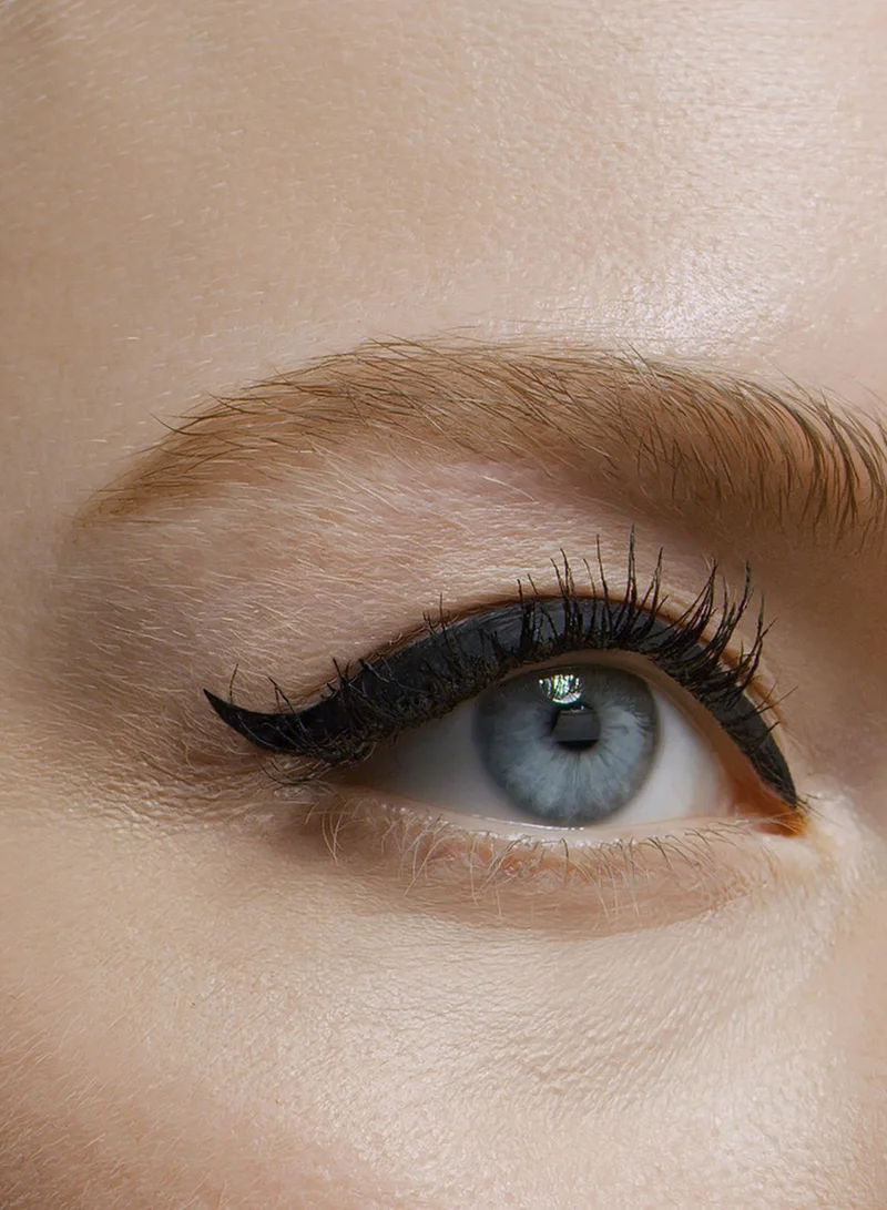 L'OREAL PARIS Signature Liner Matte 01 Ink