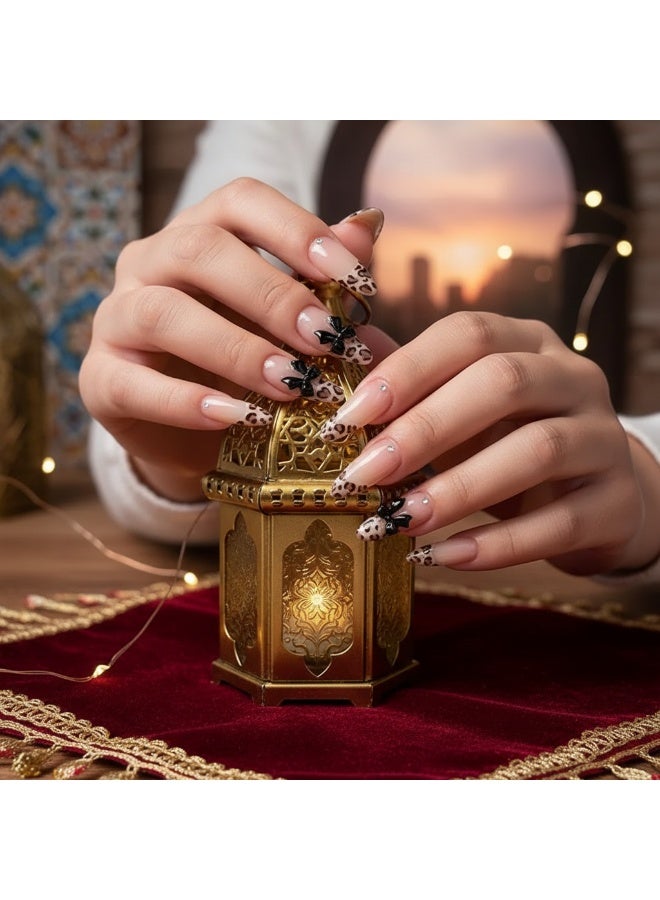 SYNSYB French Tip Press On Nails - Package Soft Gel French false Nails Short, Salon-quality Press On Nails, Seamless Glue-on Nails for Woman Nail Art Manicure - Image 3