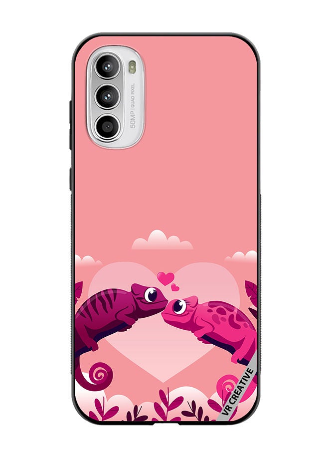 VR CREATIVE Protective Case Cover For Motorola Moto G82 Love Chameleons Design Multicolour - Image 1
