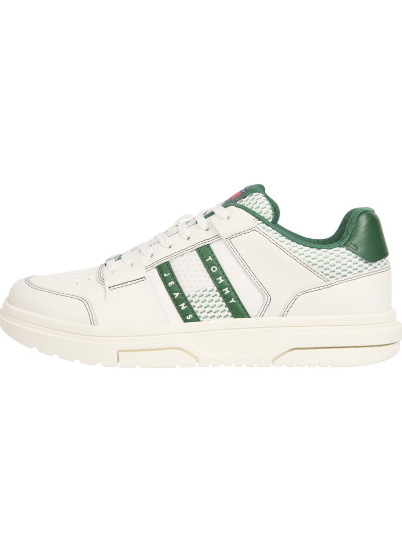 THE BROOKLYN TRAINERS